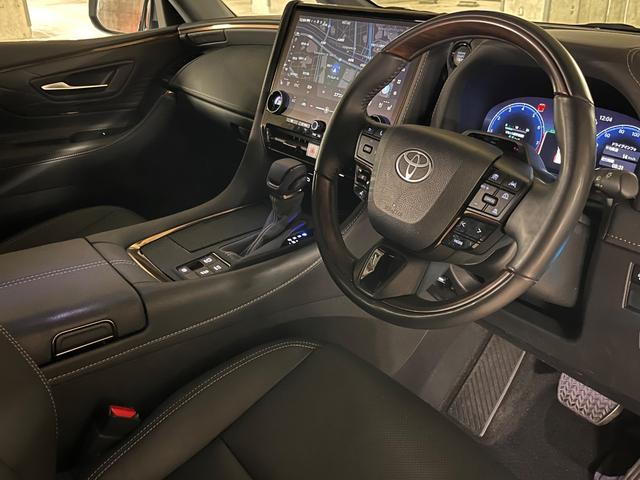 Toyota ALPHARD 2024
