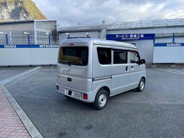 Nissan NV100 Clipper Van 2023