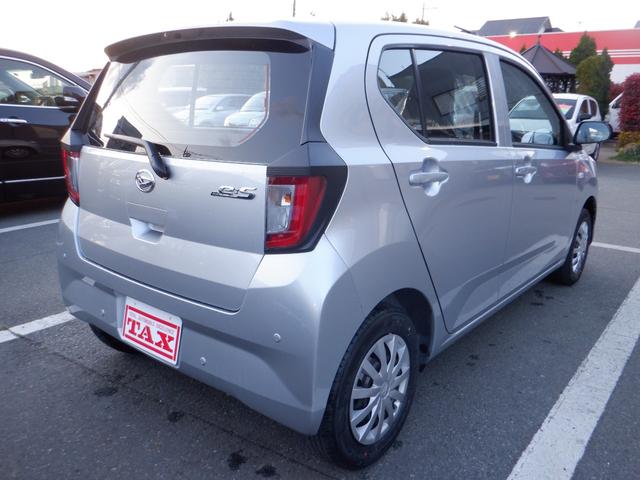Daihatsu MIRA E:S 2024