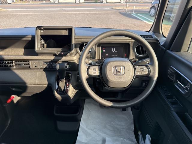 Honda N-BOX CUSTOM 2025