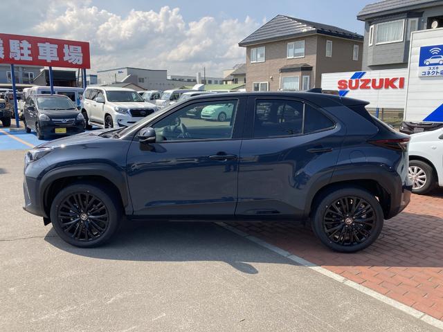 Toyota YARIS CROSS 2025