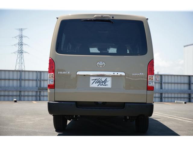 Toyota HIACE VAN 2025