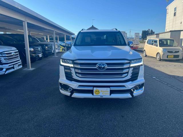 Toyota LAND CRUISER 2023