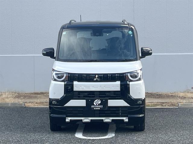 Mitsubishi DELICA MINI 2024
