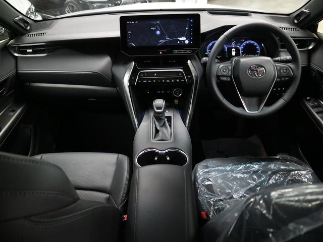 Toyota HARRIER HYBRID 2025