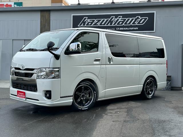 Toyota HIACE VAN 2025