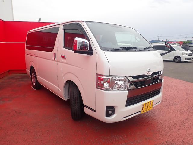 Toyota HIACE VAN 2025