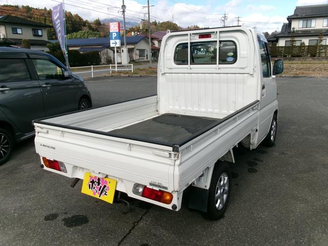 Mitsubishi MINICAB TRUCK 2010