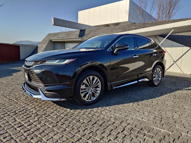 Toyota HARRIER HYBRID 2024