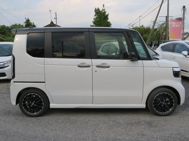 Honda N-BOX CUSTOM 2024