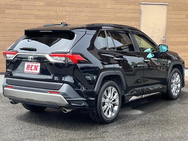 Toyota RAV4 2023