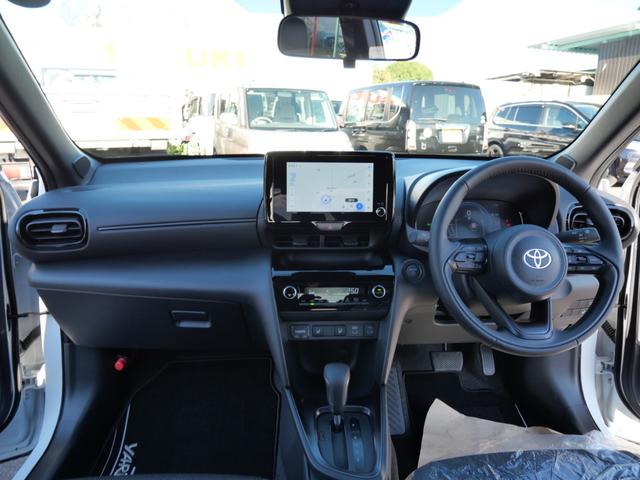 Toyota YARIS CROSS 2025