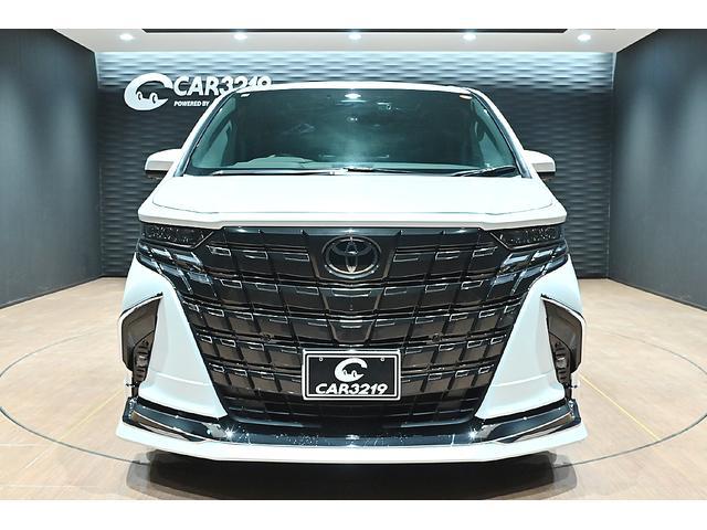 Toyota ALPHARD HYBRID 2025