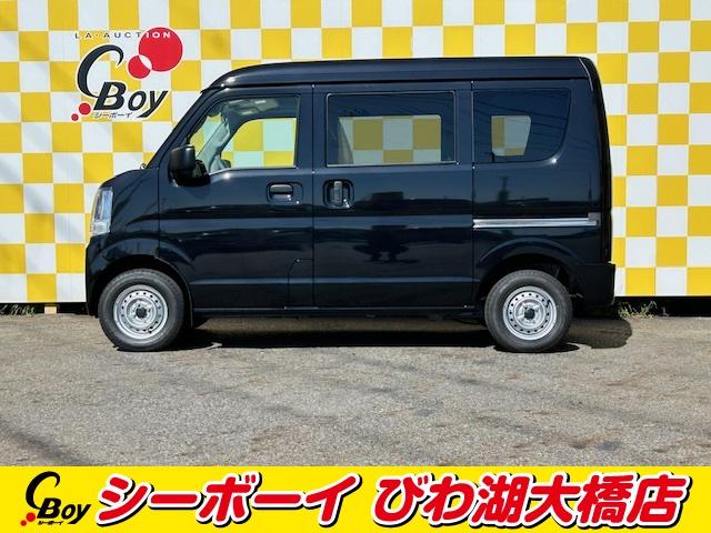 Nissan NV100 Clipper Van 2025