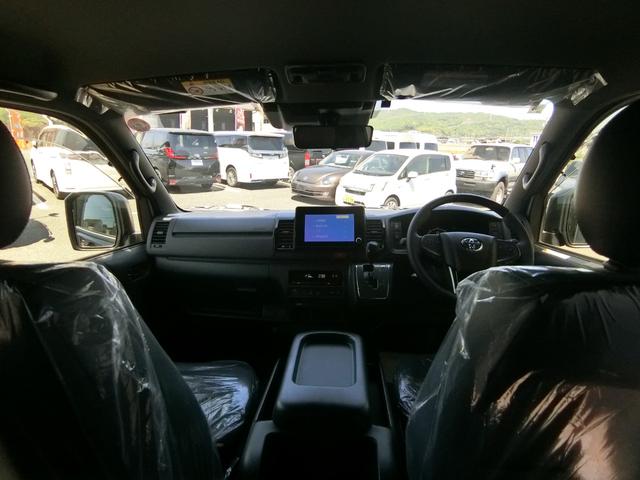 Toyota HIACE VAN 2026