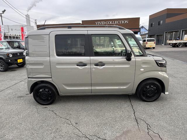 Suzuki SPACIA BASE 2024