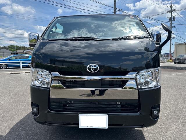 Toyota HIACE VAN 2026