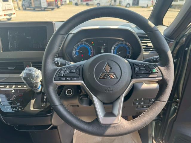 Mitsubishi DELICA MINI 2025