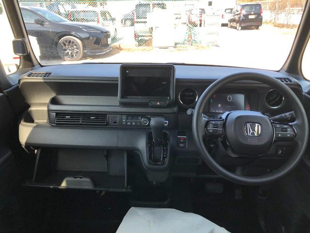 Honda N-BOX CUSTOM 2025