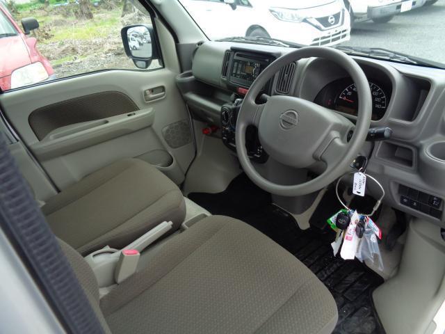 Nissan NV100 Clipper Van 2016