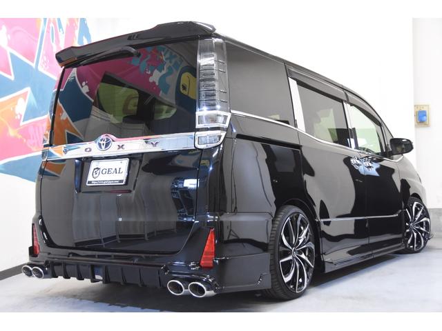 Toyota VOXY 2019