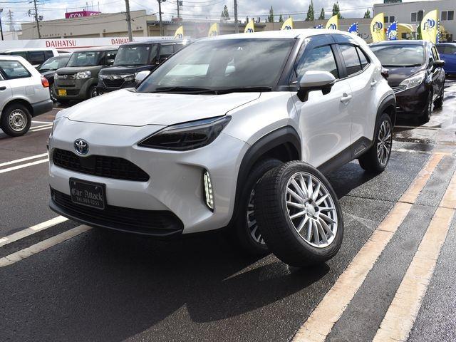 Toyota YARIS CROSS 2023