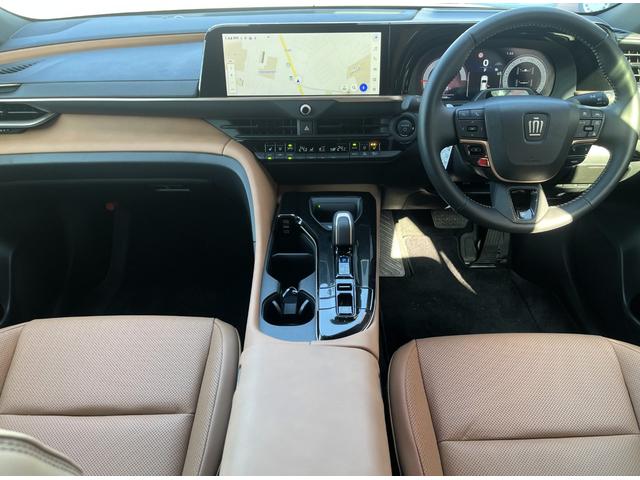 Toyota CROWN SPORT 2024