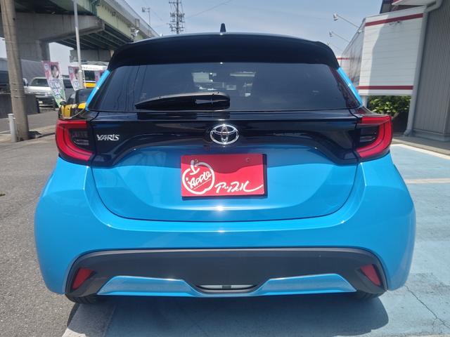 Toyota YARIS 2023