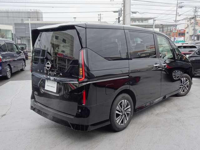 Nissan SERENA 2024