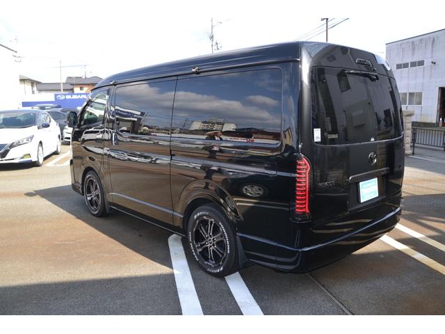 Toyota HIACE WAGON 2022