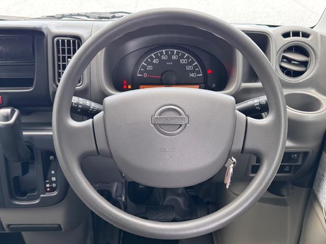 Nissan NV100 Clipper Van 2024