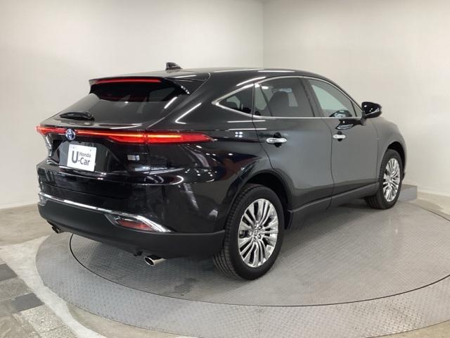 Toyota HARRIER HYBRID 2024