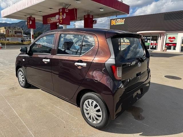 Daihatsu MIRA E:S 2025