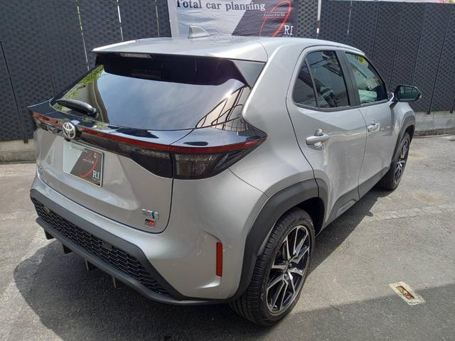 Toyota YARIS CROSS 2023