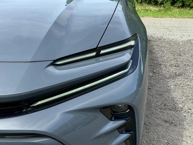 Toyota CROWN SPORT 2024