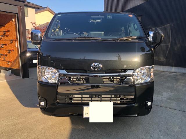 Toyota HIACE VAN 2025