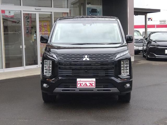 Mitsubishi DELICA D:5 2025