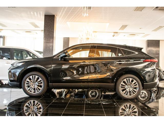 Toyota HARRIER HYBRID 2025