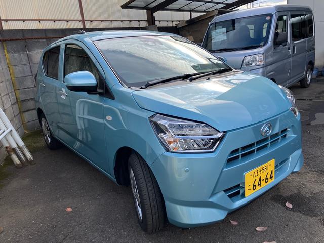 Daihatsu MIRA E:S 2025