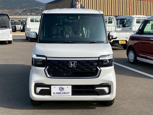 Honda N-BOX CUSTOM 2025