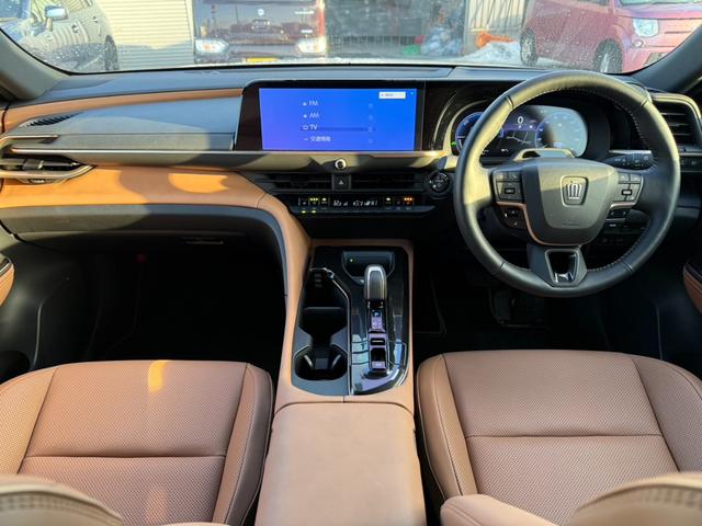 Toyota CROWN SPORT 2024