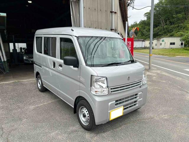 Suzuki EVERY 2025