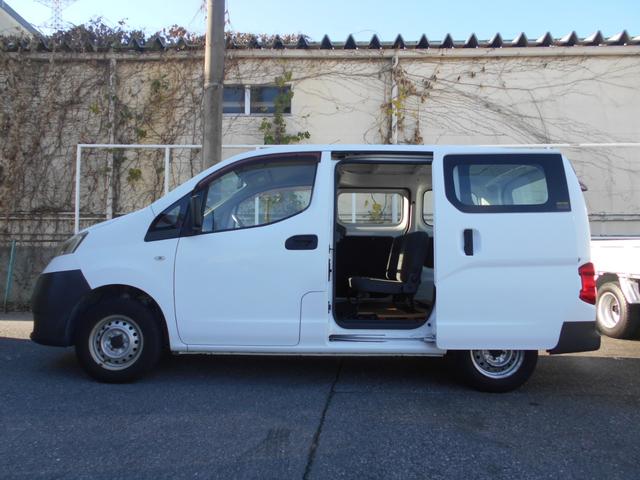 Nissan NV200 VANETTE VAN 2013