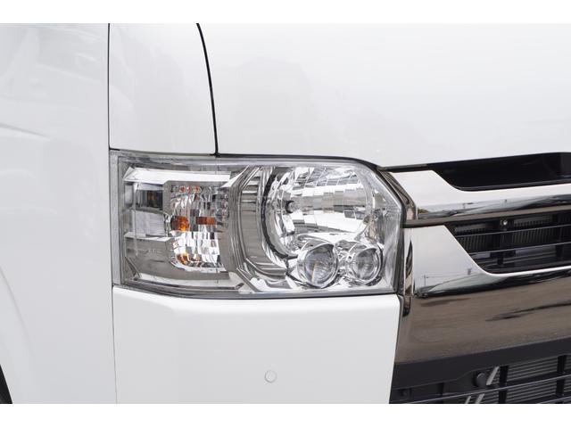 Toyota HIACE VAN 2026