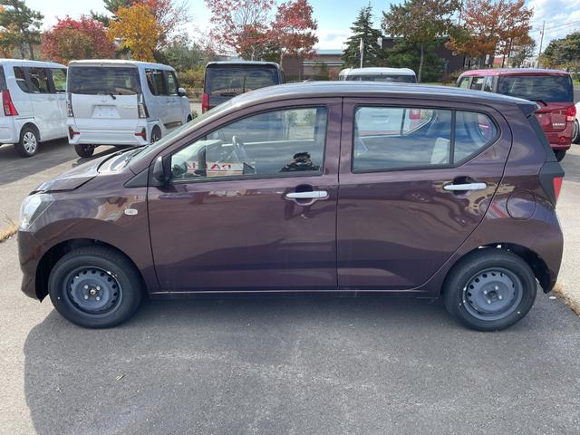 Daihatsu MIRA E:S 2022