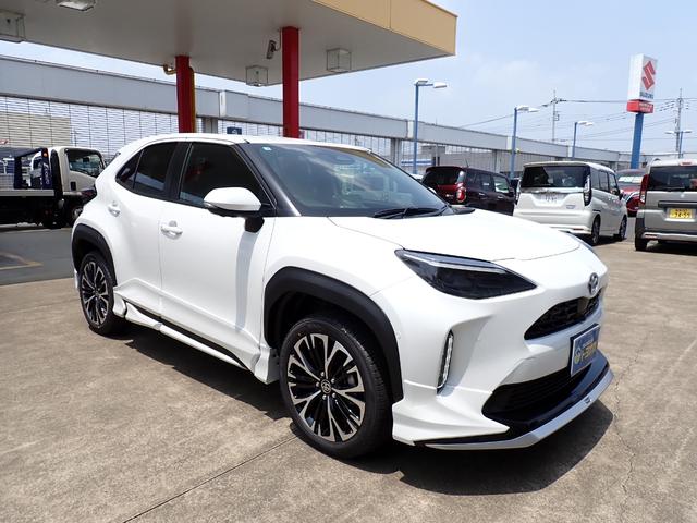 Toyota YARIS CROSS 2025