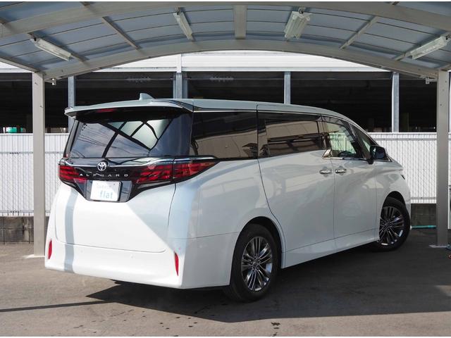 Toyota ALPHARD 2024