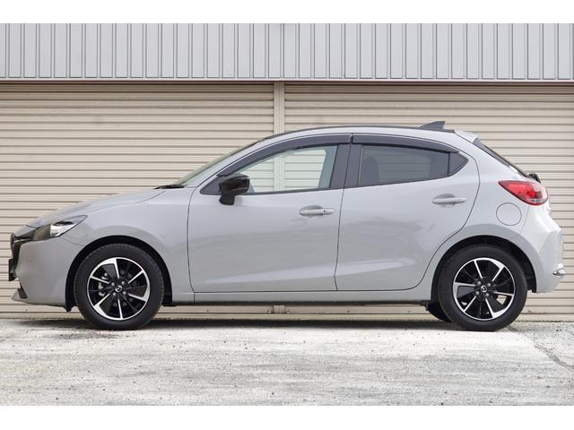 Mazda MAZDA2 2023
