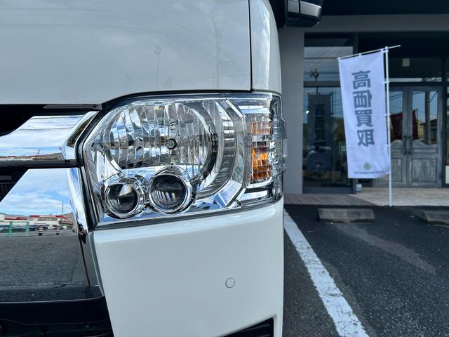 Toyota HIACE VAN 2025
