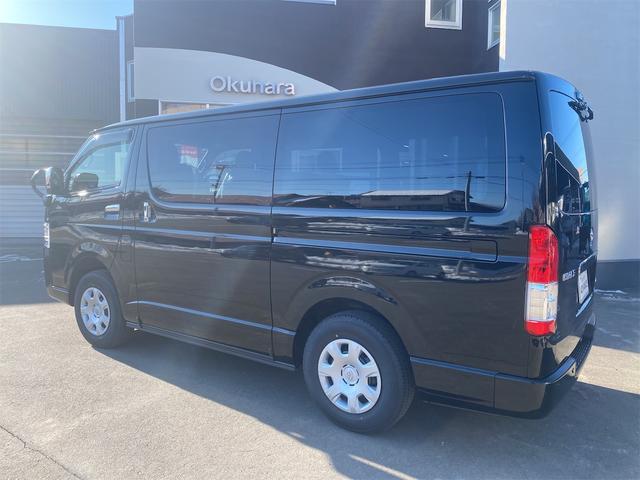 Toyota HIACE VAN 2025